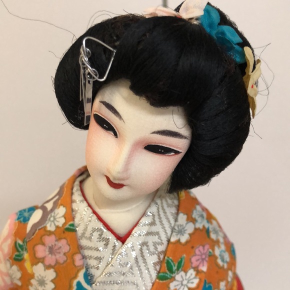 VINTAGE 16”JAPANESE GEISHA DOLL WITH MUSIC - Picture 14 of 16